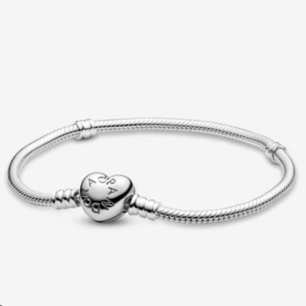 ❤️SILVER PLATED SNAKE CHAIN BRACELET WITH PANDORA INSIGNIA & SWEETHEART CLASP❤️